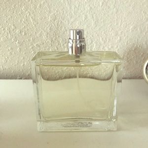 Ralph Lauren Romance perfume